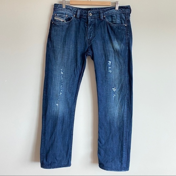DIESEL VIKER Jeans Wash 008II Straight Leg Distressed Men's size 36 x 31 ITALY - Picture 1 of 13